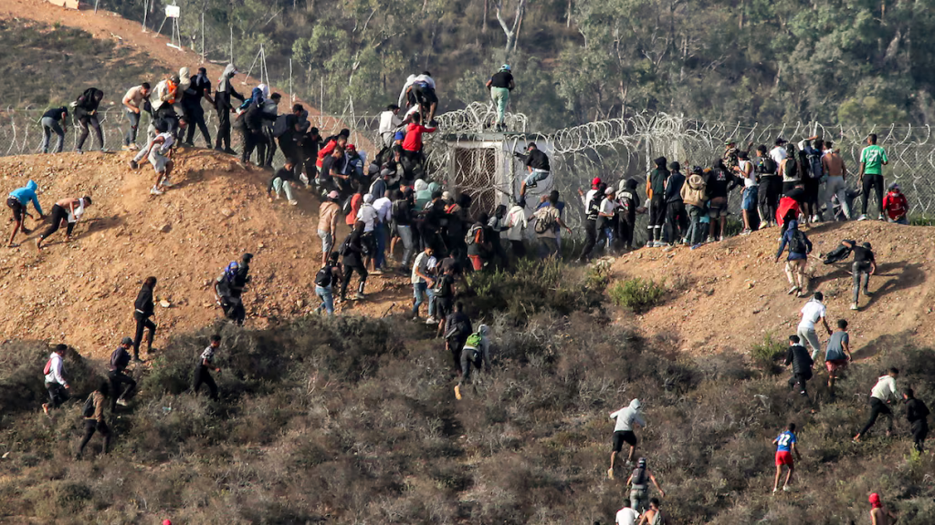 Fnideq-Sebta : Un nouvel assaut migratoire prévu le 30 septembre ?